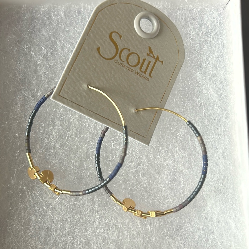 New with Tag and box Scout gold and Navy hoops. never worn.